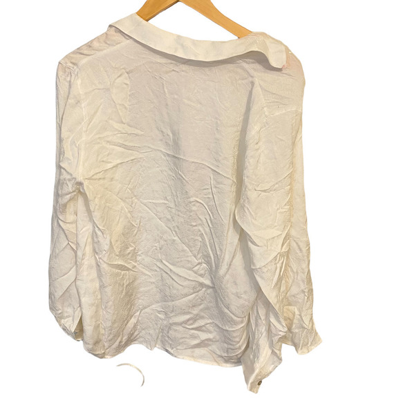 Rails Noemi Top Ivory Snake Jacquard Luxe Satin Button-Down Size S NWT - Picture 4 of 10